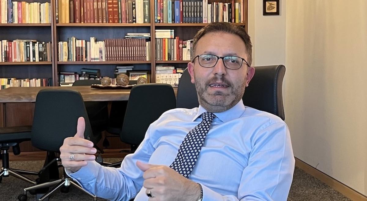 Ertan Aydın fon soruşturmasında g&ouml;zaltı kararını &ouml;ğrenince şoke olmuş: "İnsan paranoyak oluyor!" 3