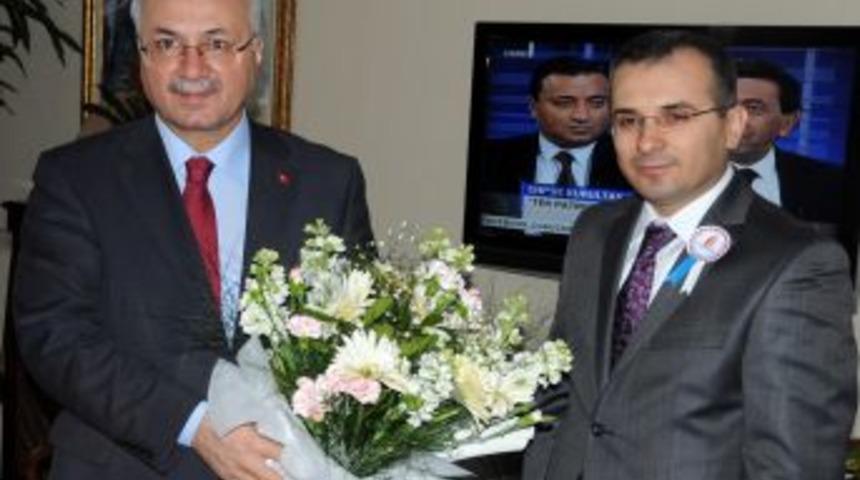 Manisa&rsquo;da 2011'de vergi tahakkuku y&uuml;zde 25 arttı