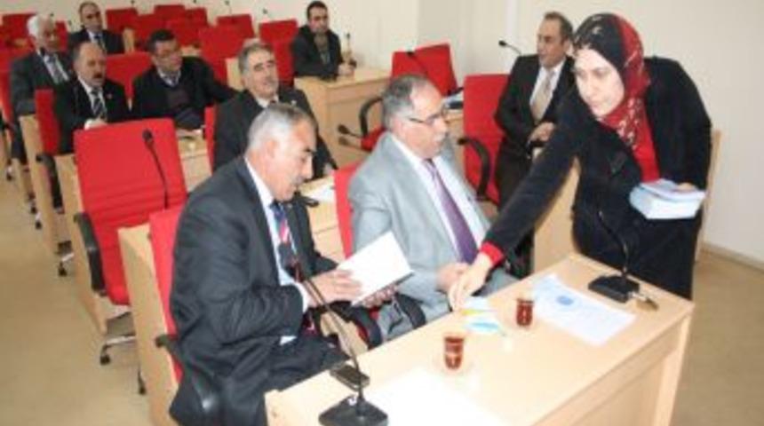 İl Genel Meclisi &uuml;yelerine sigaranın zararları anlatıldı
