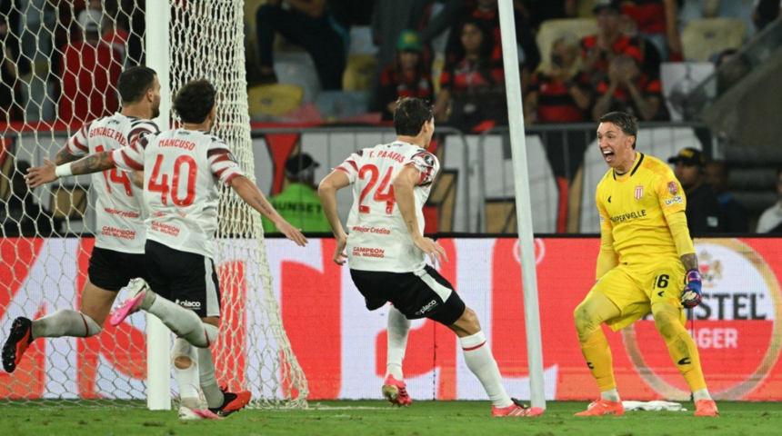 40 yaşında bunu da yaptı! Muslera'dan tarihi performans: Takımı finale b&ouml;yle taşıdı