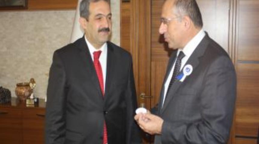 Defterdar Salihoğlu'ndan, Başkan &Uuml;rg&uuml;p'e ziyaret