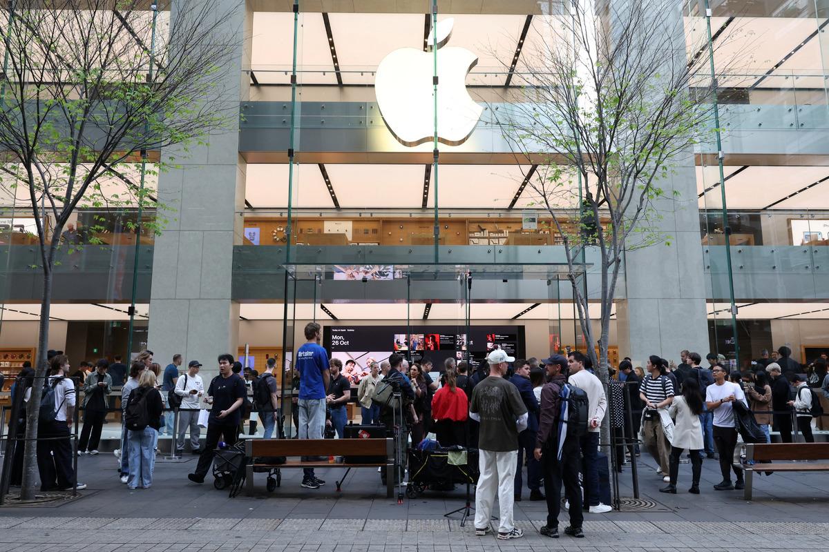 Dünyadan "iPhone Duo" manzaraları! Türkiye fiyatı 230 bin TL den başlıyor 40