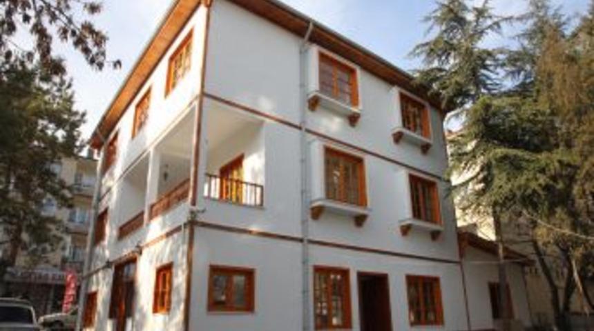 Sincan Belediyesi'nden yaşlılara özel konak