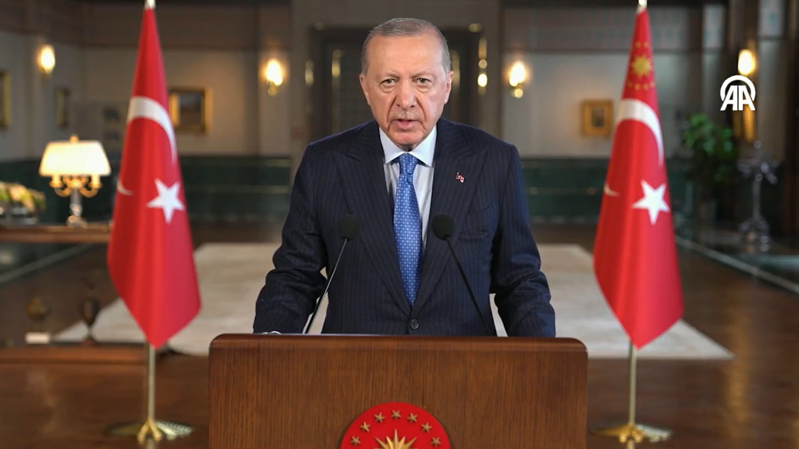 Cumhurbaşkanı Erdoğan'dan Rusya-Ukrayna savaşı mesajı: "Barışa giden yolu açmanın gayretindeyiz"