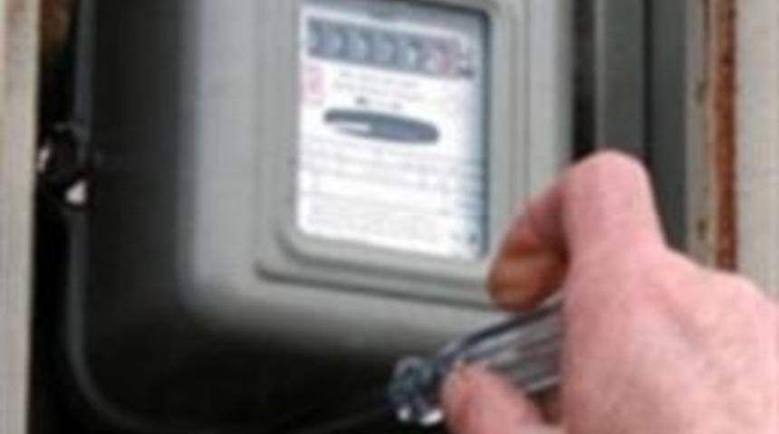 Ka&ccedil;ak elektriğe 93 g&ouml;zaltı