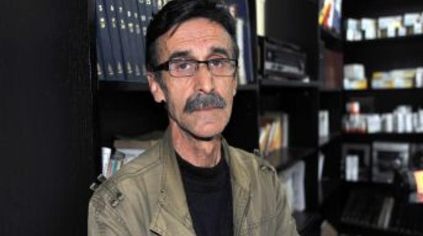 33 yıl &ouml;nce b&ouml;brek nakli oldu, &lsquo;yaşamaz&rsquo; diyen doktor &ouml;ld&uuml;, o hala ayakta