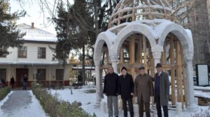 Şadırvan, belediye ile cami cemaatini karşı karşıya getirdi