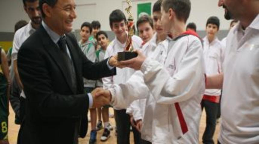 1. Gediz Junior&rsquo;s Cup basketbol turnuvası sona erdi