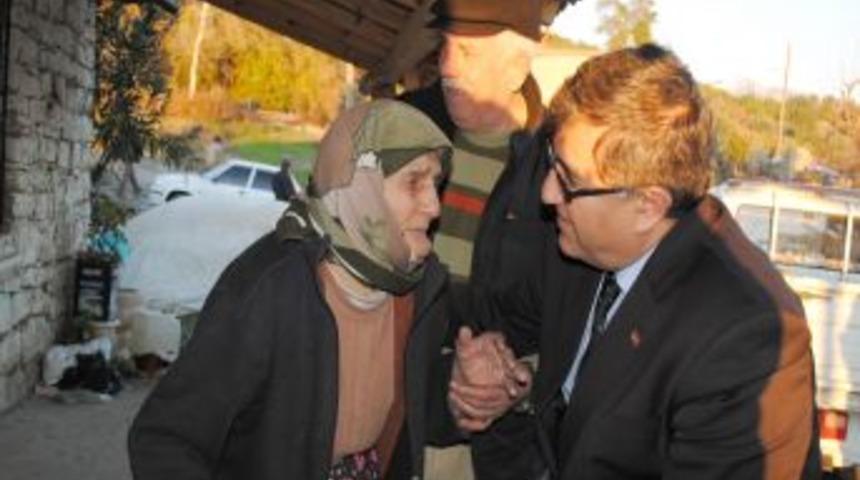 Kaymakam Bulgurlu, ihtiya&ccedil; sahiplerini yerinde ziyaret ediyor