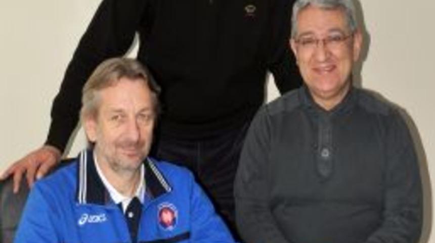 Vukovic resmi imzayı attı