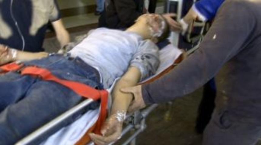 Tersane patlamasında yaralanan 2 iş&ccedil;i Darıca&rsquo;ya sevk edildi