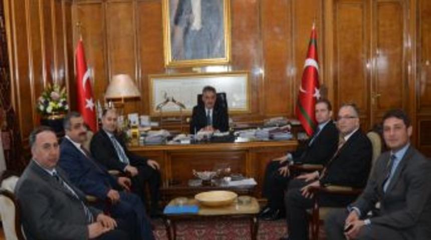 Bakanları ziyaret eden Niğde heyeti g&uuml;mr&uuml;k m&uuml;d&uuml;rl&uuml;ğ&uuml; ve teşvik istedi