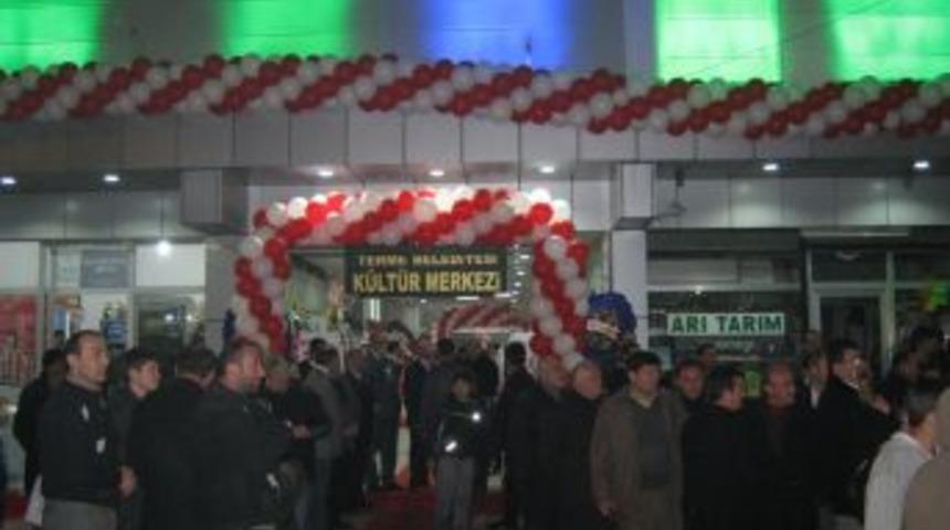 Termeliler K&uuml;lt&uuml;r Merkezi'nin a&ccedil;ılışına b&uuml;y&uuml;k ilgi g&ouml;sterdi