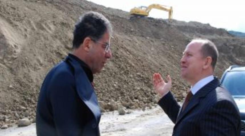 G&uuml;len Koleji &ccedil;evresinde heyelana karşı &ccedil;alışma başlatıldı