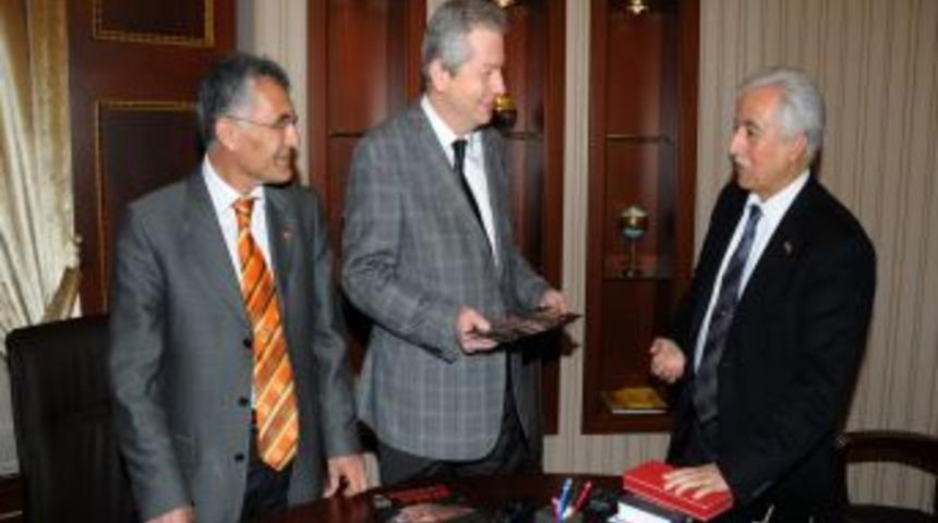 T&uuml;rkiye &Uuml;niversite Oyunlarının Adana&rsquo;da yapılması &ouml;nerildi