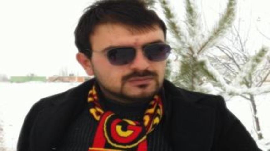 Nakilden sonra hayatını kaybeden &Ccedil;avdar, kol ve bacaklarının yanına g&ouml;m&uuml;ld&uuml;