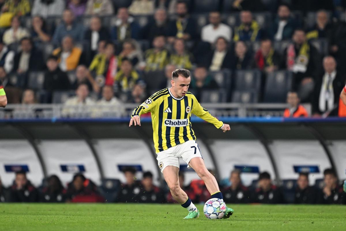 Volkan Demirel’den Galatasaray derbisi öncesi dikkat çeken çıkış! Muhakkak oynamalı 1