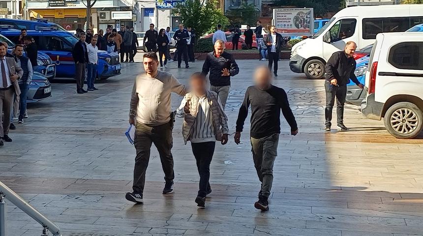 Aydın&rsquo;da film gibi olay! Sevgilisinin evinde eşine yakalandı: Bakın sonra neler oldu