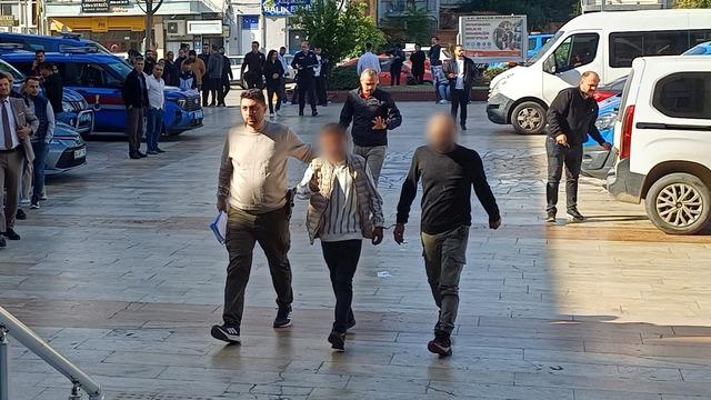 Aydın’da film gibi olay! Sevgilisinin evinde eşine yakalandı: Bakın sonra neler oldu