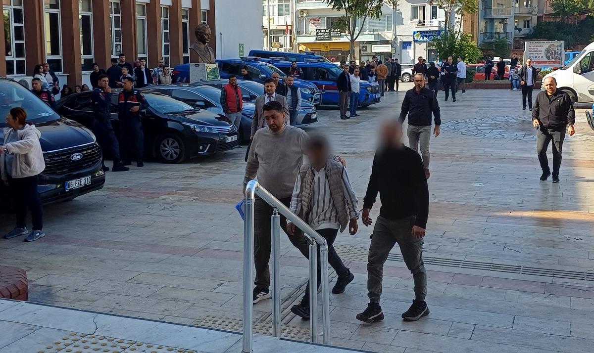 Aydın&rsquo;da film gibi olay! Sevgilisinin evinde eşine yakalandı: Bakın sonra neler oldu 1