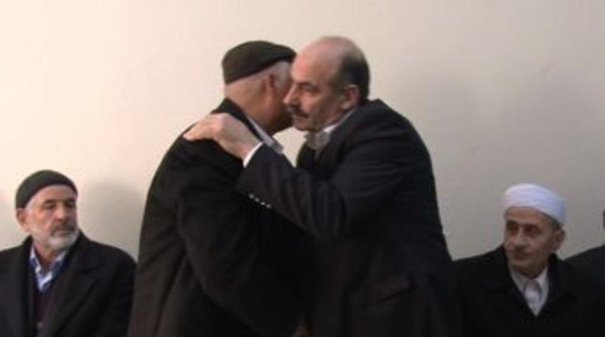 Kan davası, 15 yıl sonra barış yemeği ile son buldu