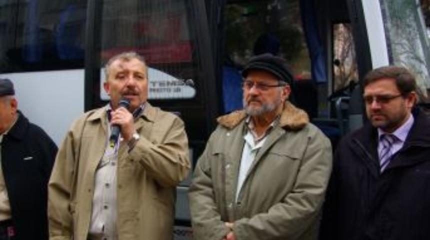 Umreye giden Başkan Yılmaz, vatandaşlarla helalleşti