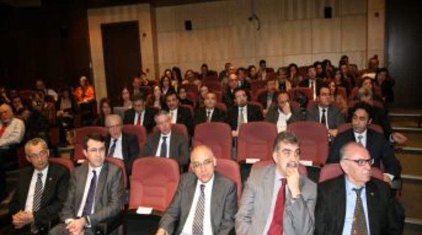 Egeli ihracat&ccedil;ılar k&uuml;melenmeyle s&uuml;per lige &ccedil;ıkmayı ama&ccedil;lıyor