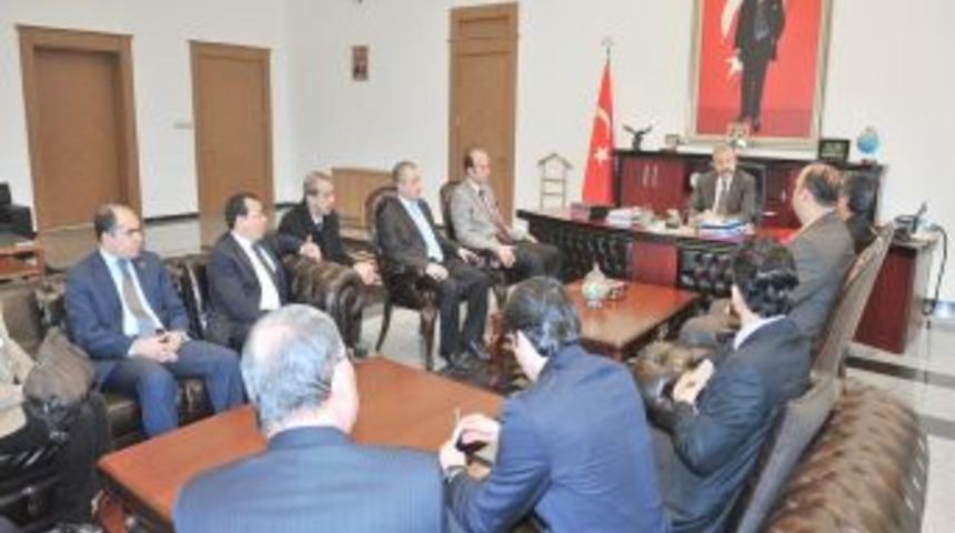 Vali Cerrah Kent Konseyi &uuml;yelerini kabul etti