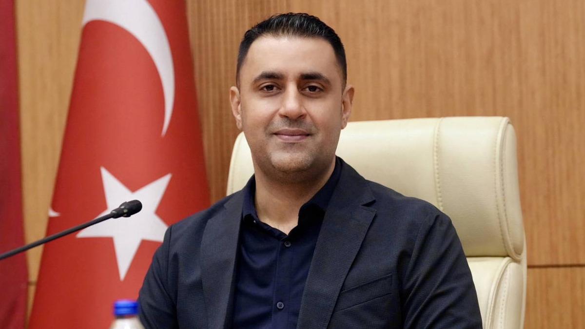 İçişleri Bakanlığı duyurdu: Çukurova Belediye Başkanı Emrah Kozay görevden uzaklaştırıldı 1