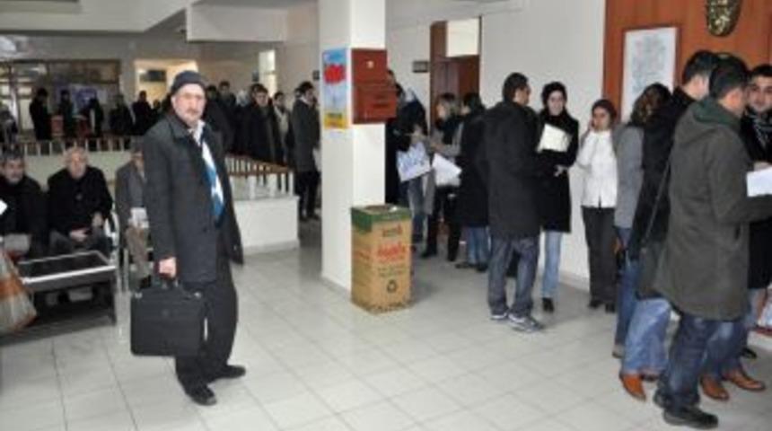 Yeni atanan &ouml;ğretmenler g&ouml;reve başladı