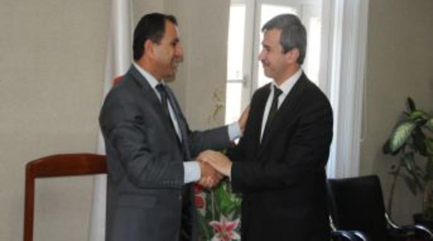 Silopi M&uuml;ft&uuml;s&uuml;&rsquo;nden başkana ziyaret