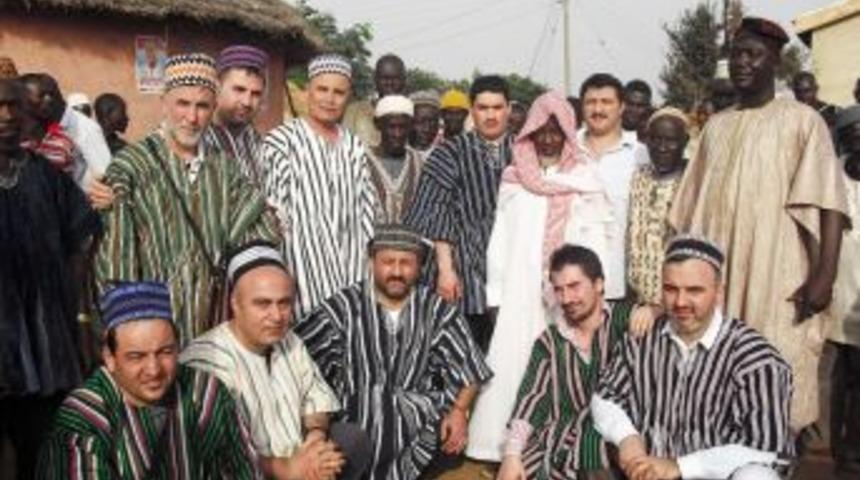 YESİAD &uuml;yesi iş adamları Gana gezisinden d&ouml;nd&uuml;