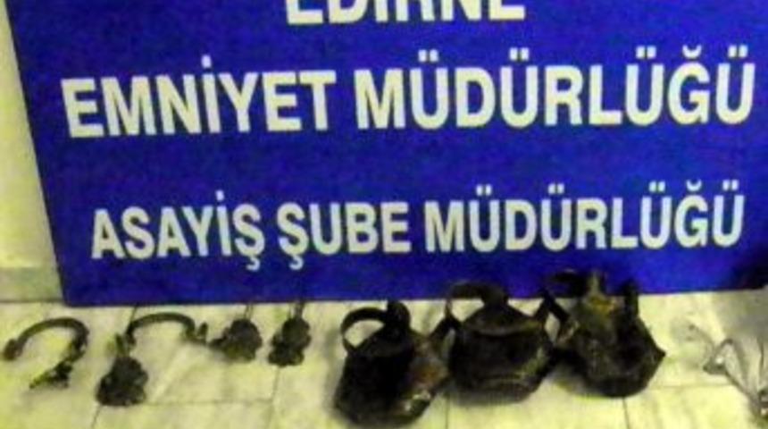 Tarihi Kırkpınar’ın bakır ibrikleri çalındı