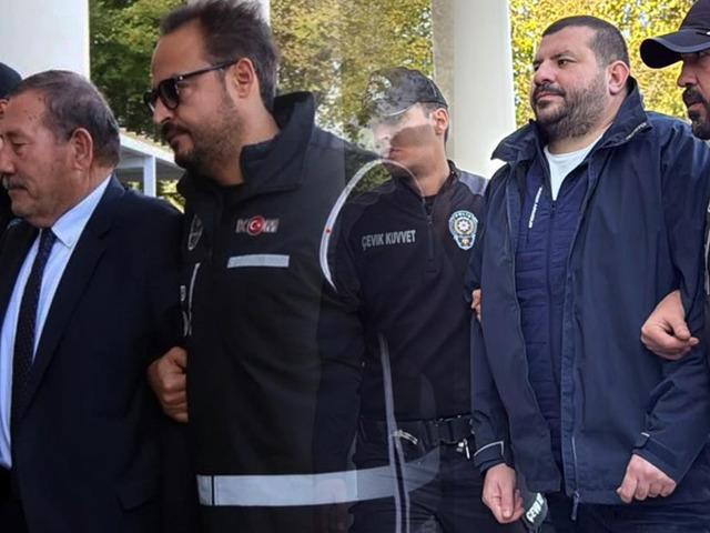 Milas Belediye Başkanı Fevzi Topuz ve oğlu tutuklandı