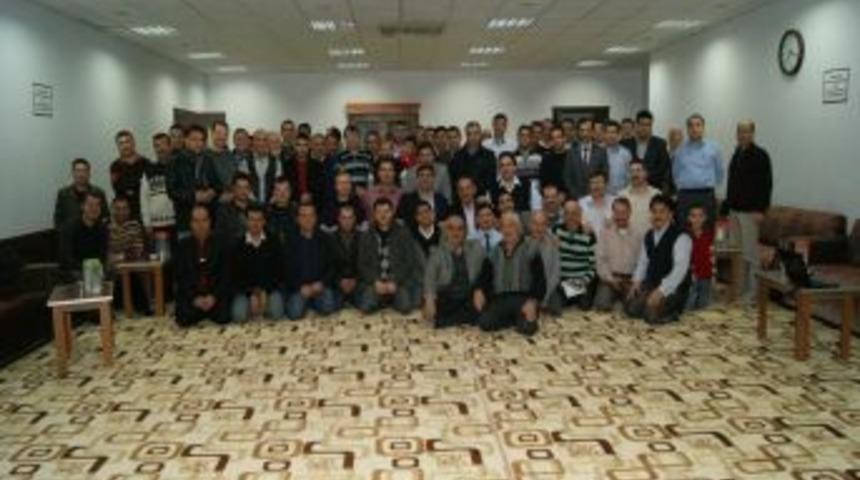 &Ccedil;ağdır Karakaş Orta &Ouml;ğrenim &Ouml;ğrenci Yurdu pilav g&uuml;n&uuml; d&uuml;zenledi