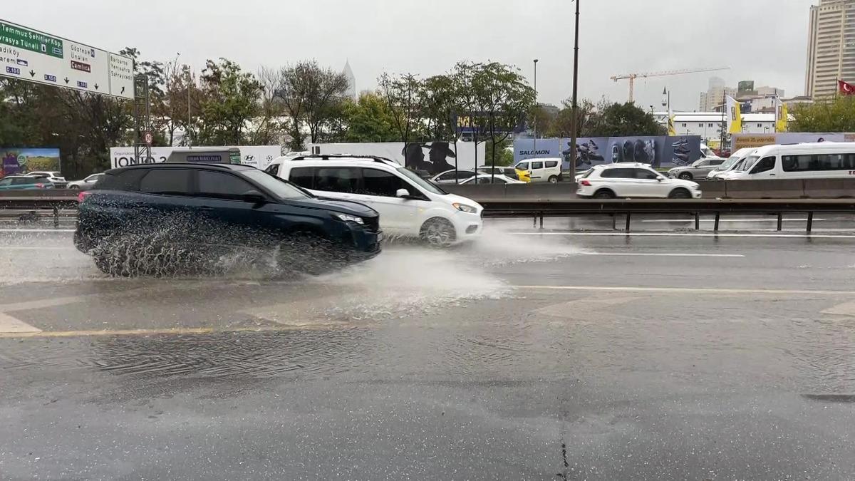 Meteoroloji saat verip uyardı: 6 bölgeye sağanak ve sis geliyor! 3