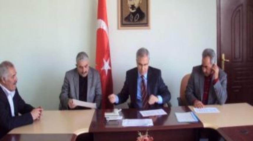 Kaymakam D&ouml;nmez: K&ouml;y yolu yapımında 1 milyon 124 bin TL harcandı