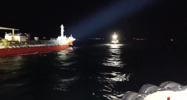 &Ccedil;anakkale Boğazı&rsquo;nda kimyasal tanker makine arızası yaptı 3