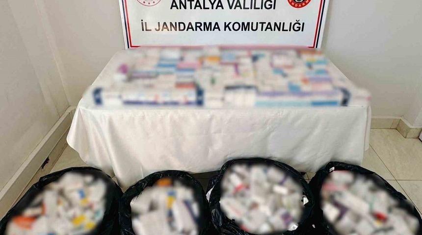 Kaş il&ccedil;esinde uyuşturucu operasyonu