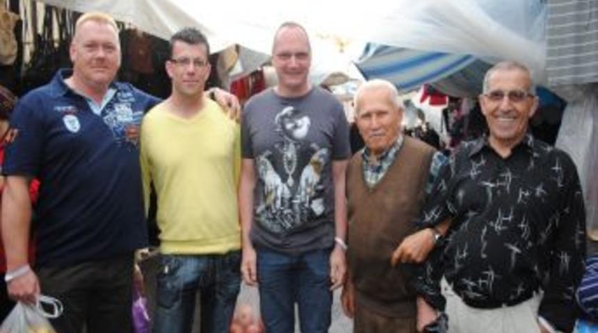 Bir fincan kahveyle başlattıkları dostluklarını 20 yıldır s&uuml;rd&uuml;r&uuml;yorlar