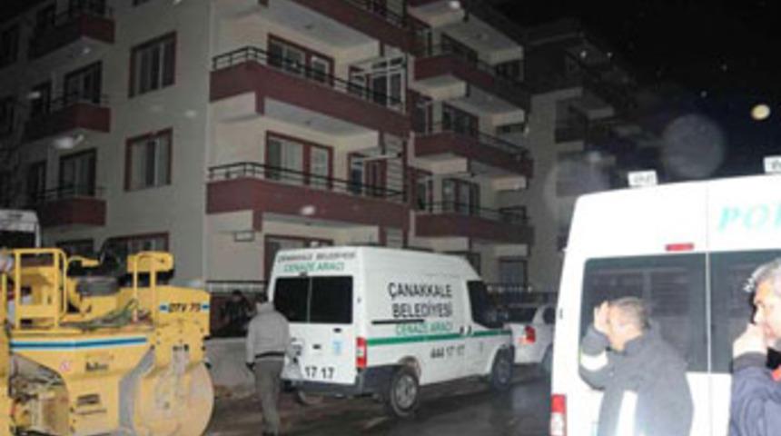 Sevgilisinin boşanmayan kocasını &ouml;ld&uuml;rd&uuml;!