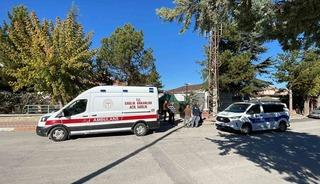 Karaman&rsquo;da &ccedil;atı tamiri yapan iş&ccedil;i 3 metreden d&uuml;şt&uuml;