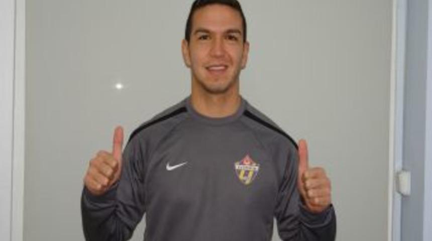 Emrah Ey&uuml;boğlu: K&ouml;rfez'i zorda olsa ge&ccedil;mek istiyoruz