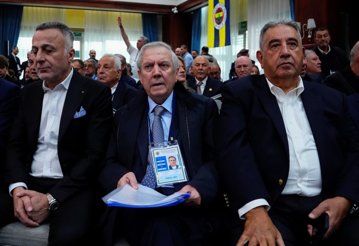 Fenerbah&ccedil;e de Olağan Y&uuml;ksek Divan Kurulu Toplantısı başladı! 2