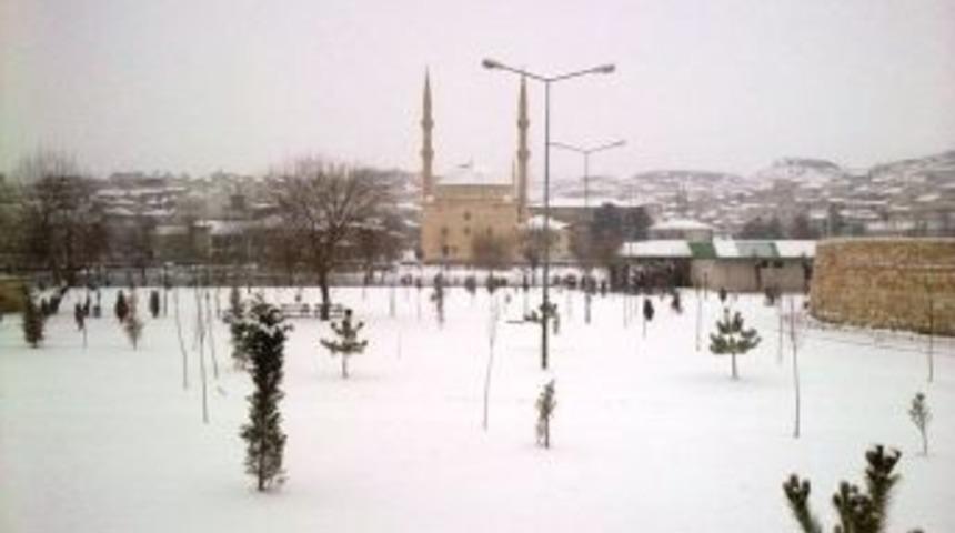 Avanos&rsquo;ta eğitime kar engeli