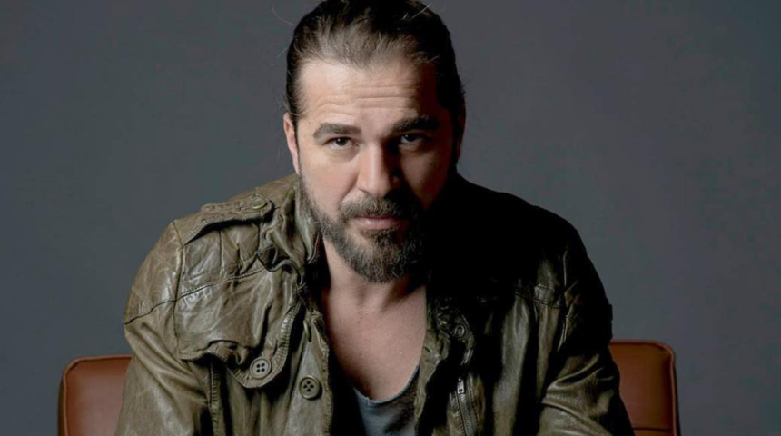 Engin Altan Düzyatan'ın acı günü! Babasını kaybetti 