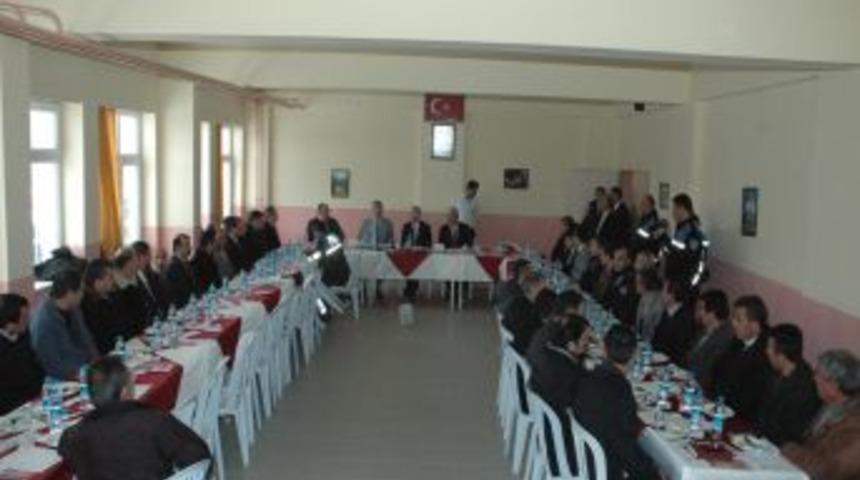 Jandarma b&ouml;lgesinden polise ge&ccedil;en &Ouml;zbağ&rsquo;da sorunlar konuşuldu