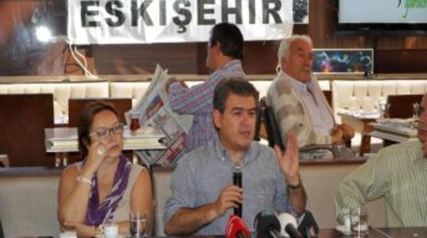 Anjiyo olan CHP'li Batum'un tedavisi s&uuml;r&uuml;yor