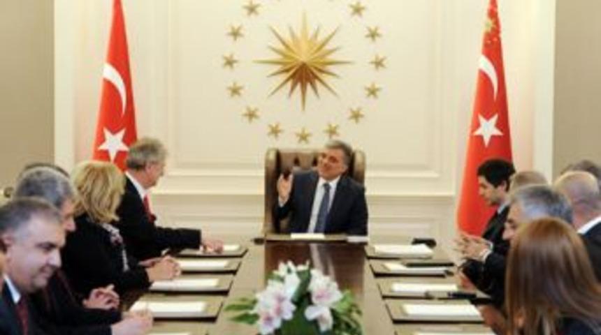 Ege B&ouml;lgesi Sanayi Odası y&ouml;netim kurulu heyeti &Ccedil;ankaya K&ouml;şk&uuml;&rsquo;nde