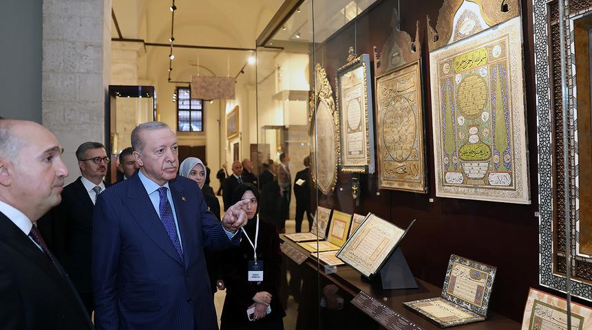 Topkapı Sarayı'na 5 yeni m&uuml;ze! Cumhurbaşkanı Erdoğan: "Gelecek yıl T&uuml;rkiye'nin en g&ouml;rkemli tarihi eseri olarak kaydolacaktır"